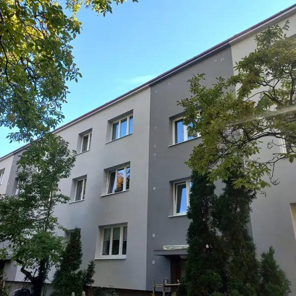 Obnova fasády bytového domu
