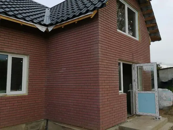 Cihlový obklad fasády
